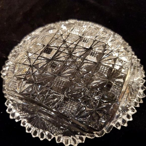 Beautiful Vintage Small Cut Glass Candy Nut Trinket Bowl Plate Saw Tooth Edge 5" - Picture 4 of 6